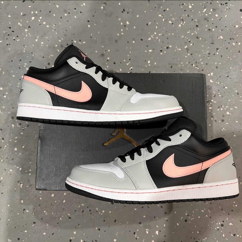 2022 Air Jordan 1 Low ‘Grey Fog Bleached Coral’
